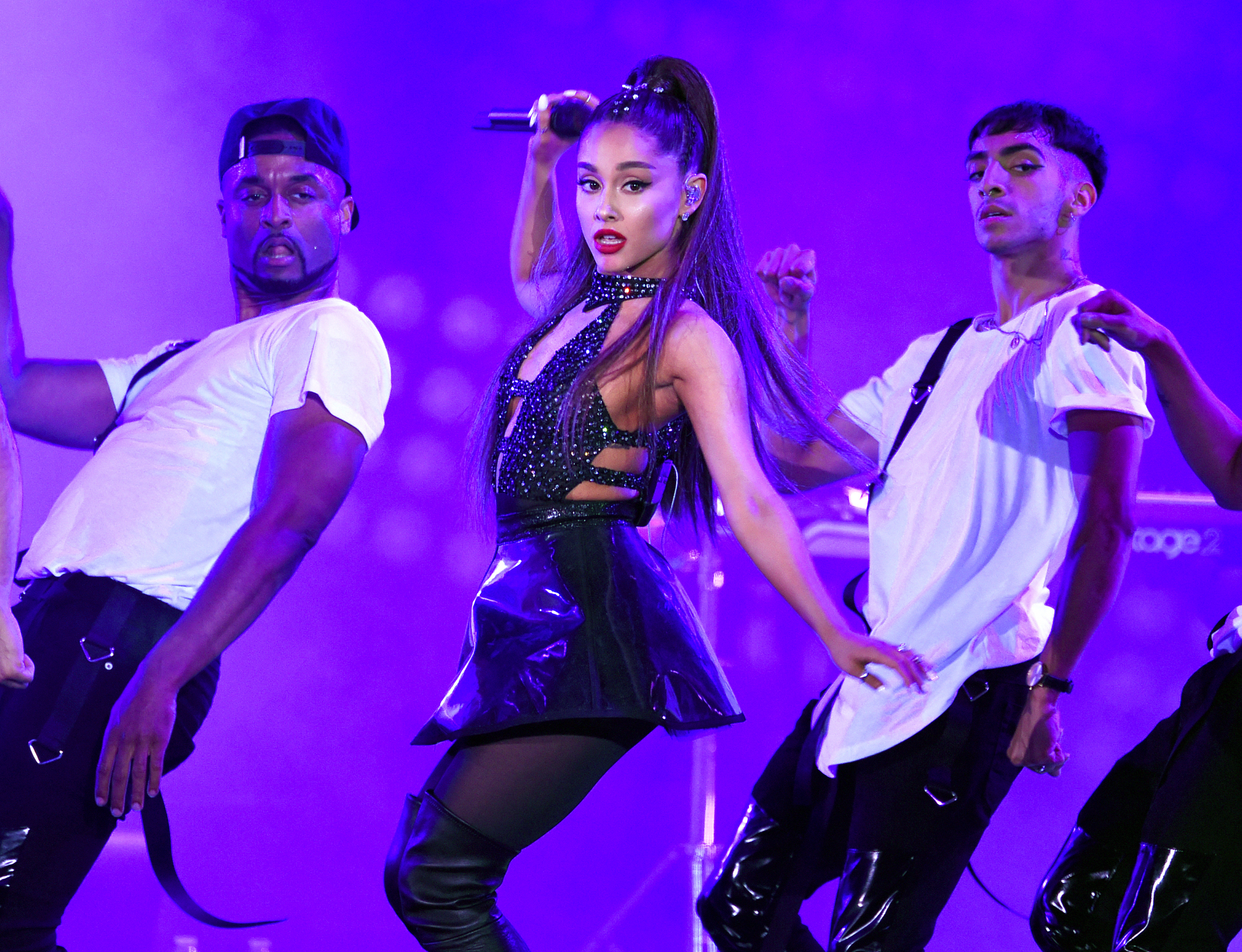 Ariana Grande Just Did Something Only The Beatles Have Done Before