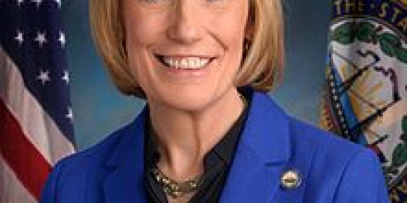 Senator Hassen To Deliver Commencement Address At Keene State College