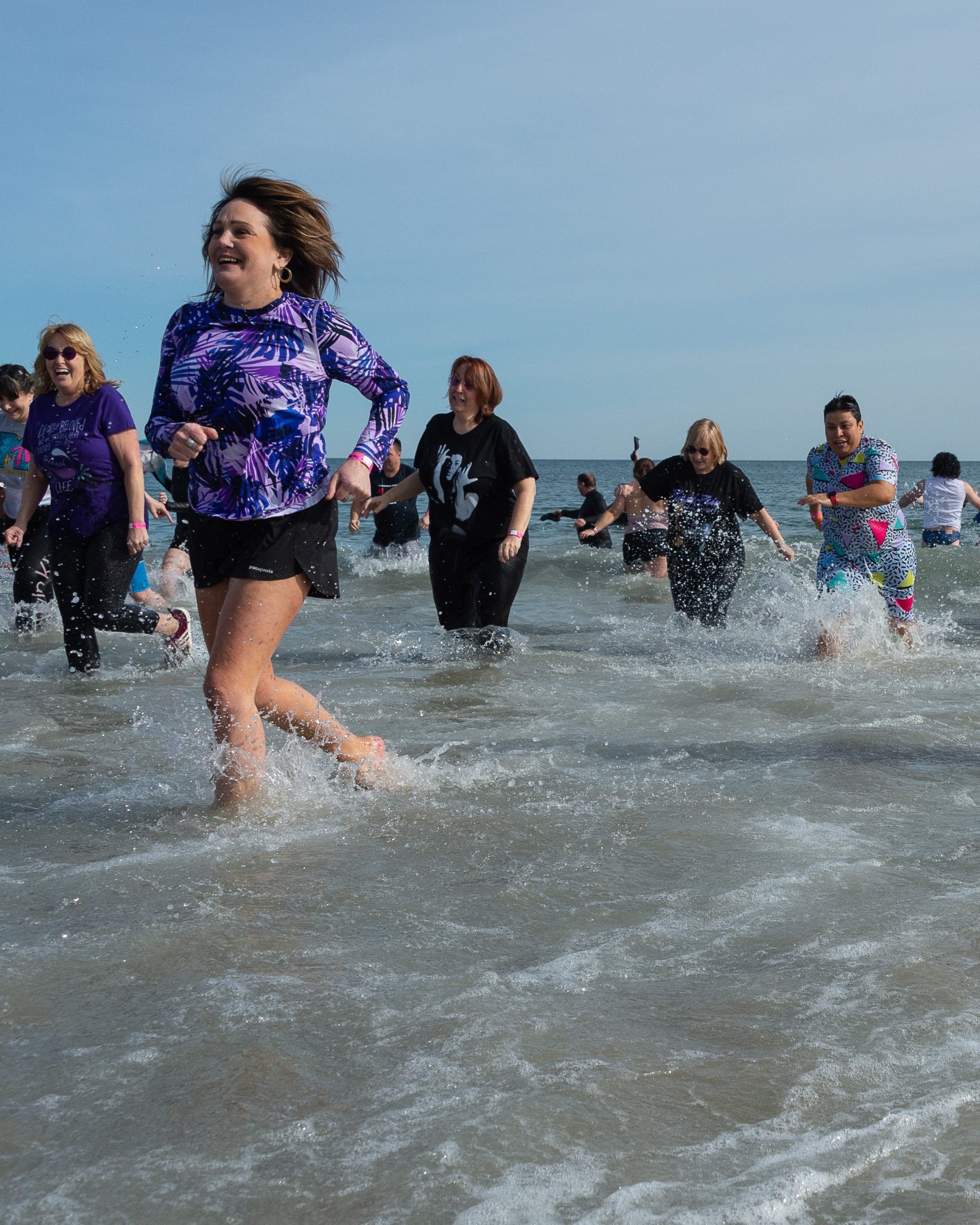 Record Penguin Plunge for Special Olympics NH