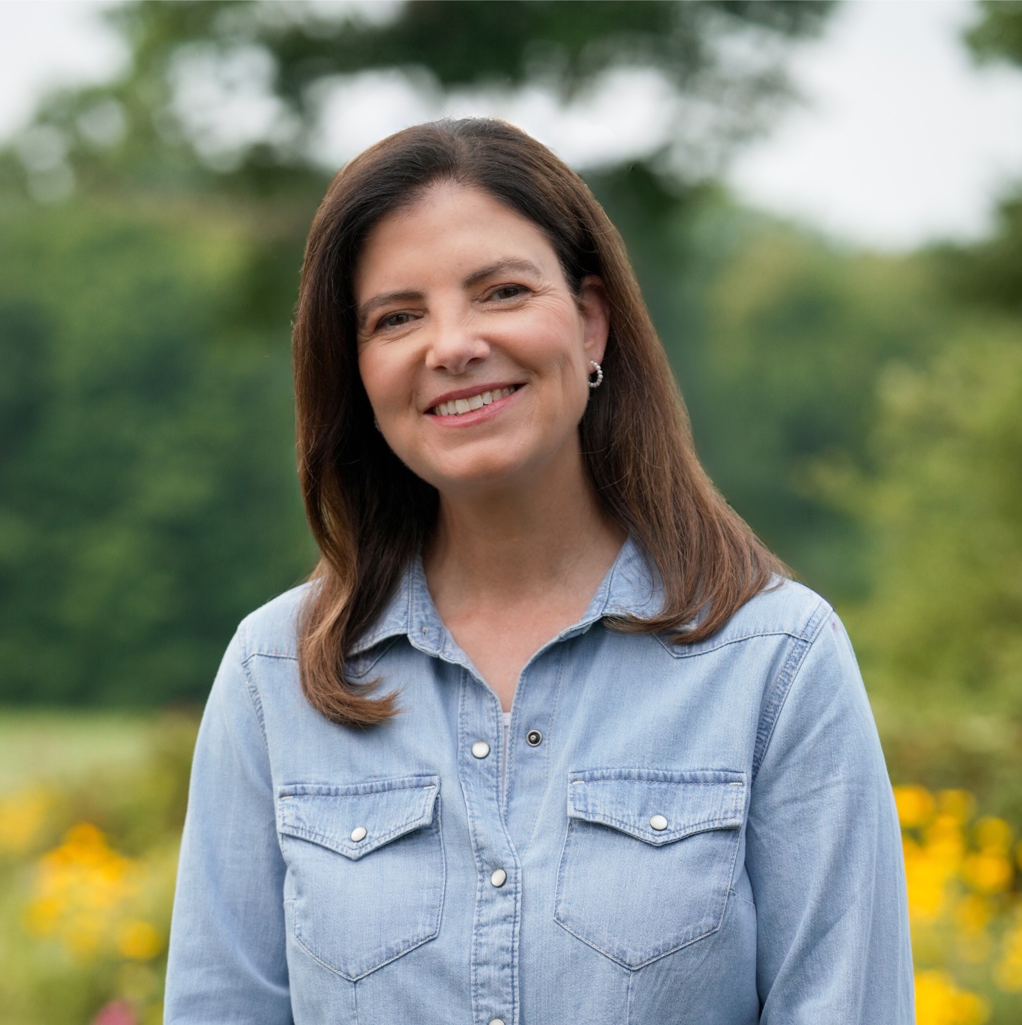 Republican Gubernatorial Candidate Kelly Ayotte Blasts Democrat Gubernatorial Candidate Joyce Craig